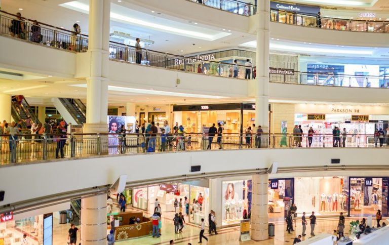 Shopping mall retailers and tenant